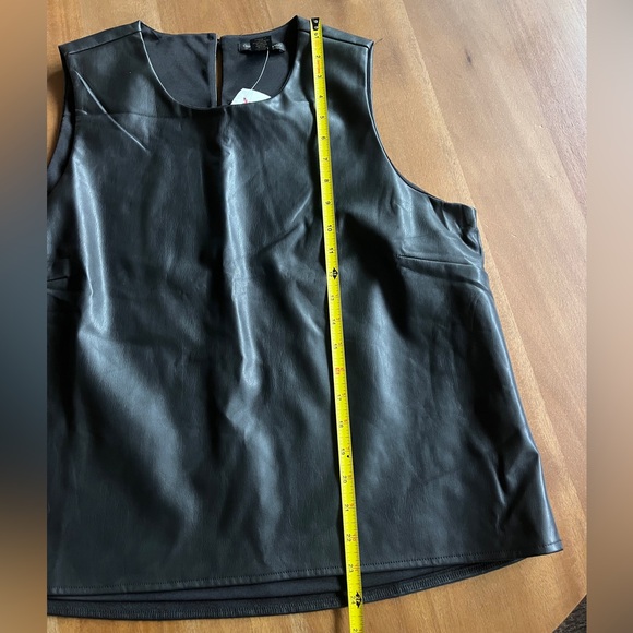 BNWT Faux Leather Top - Picture 7 of 7